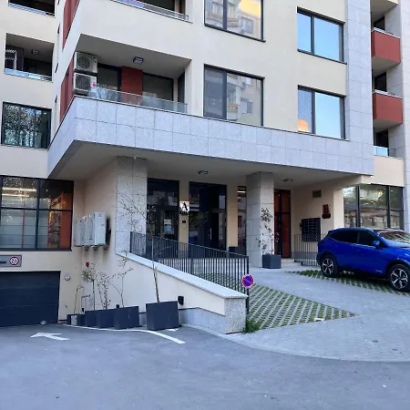 公寓 A-brilliant, New! Spacious & Modern In Whit Garage 瓦爾納