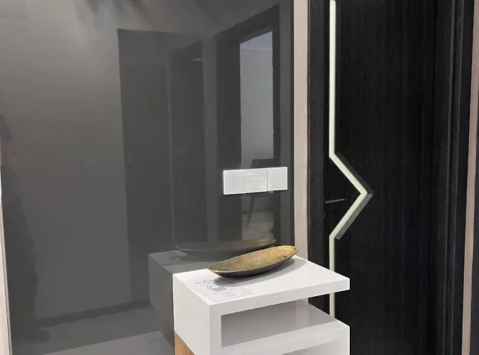 Appartamento A-brilliant, New! Spacious & Modern In Whit Garage Varna