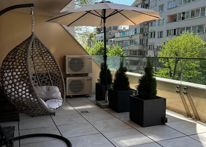 Apartment A-brilliant, New! Spacious & Modern In Whit Garage Varna